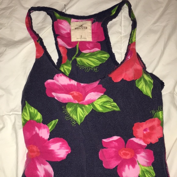 Tank top - Picture 1 of 3